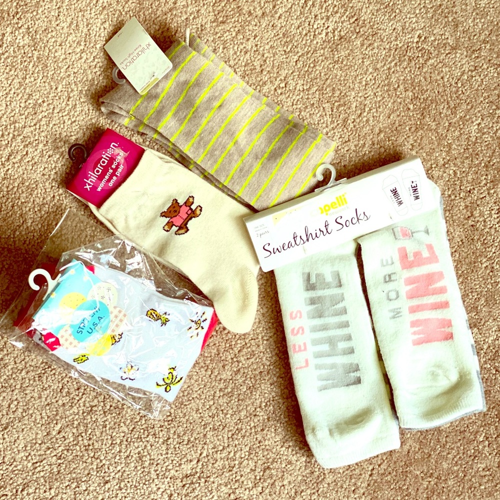 Bundle of 5 pairs of women’s socks